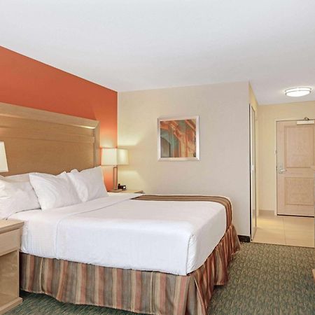 La Quinta By Wyndham Grand Forks Exterior foto
