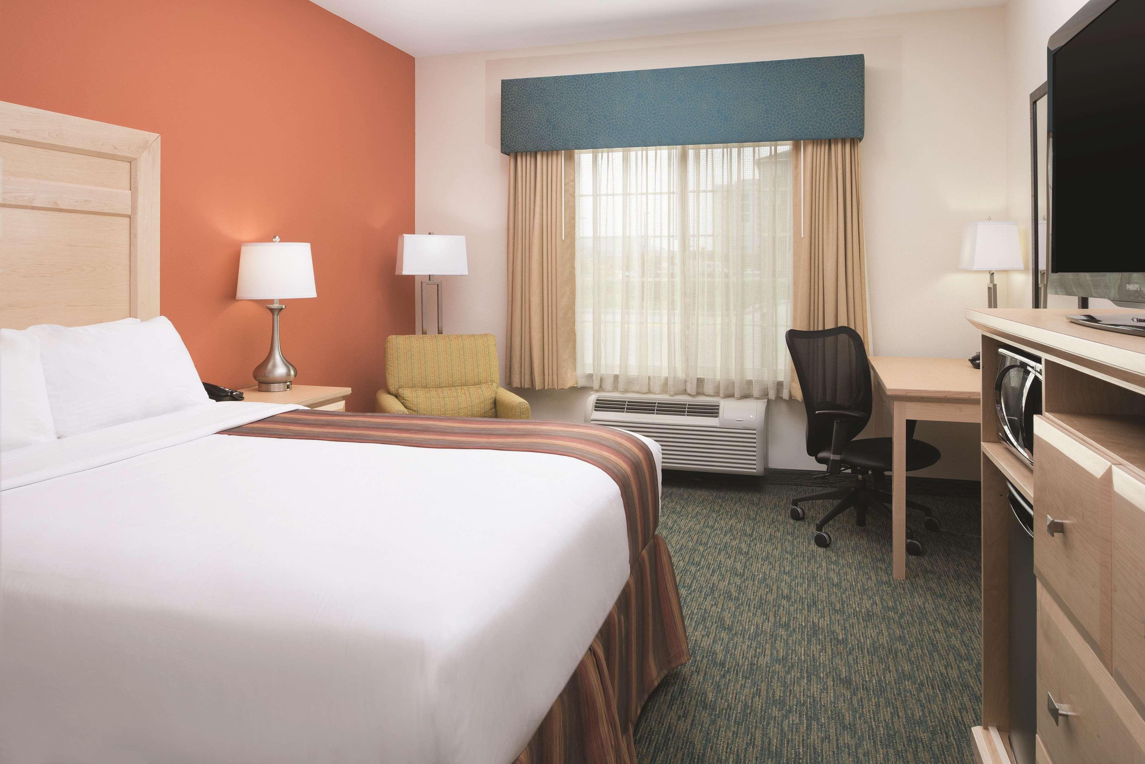 La Quinta By Wyndham Grand Forks Exterior foto