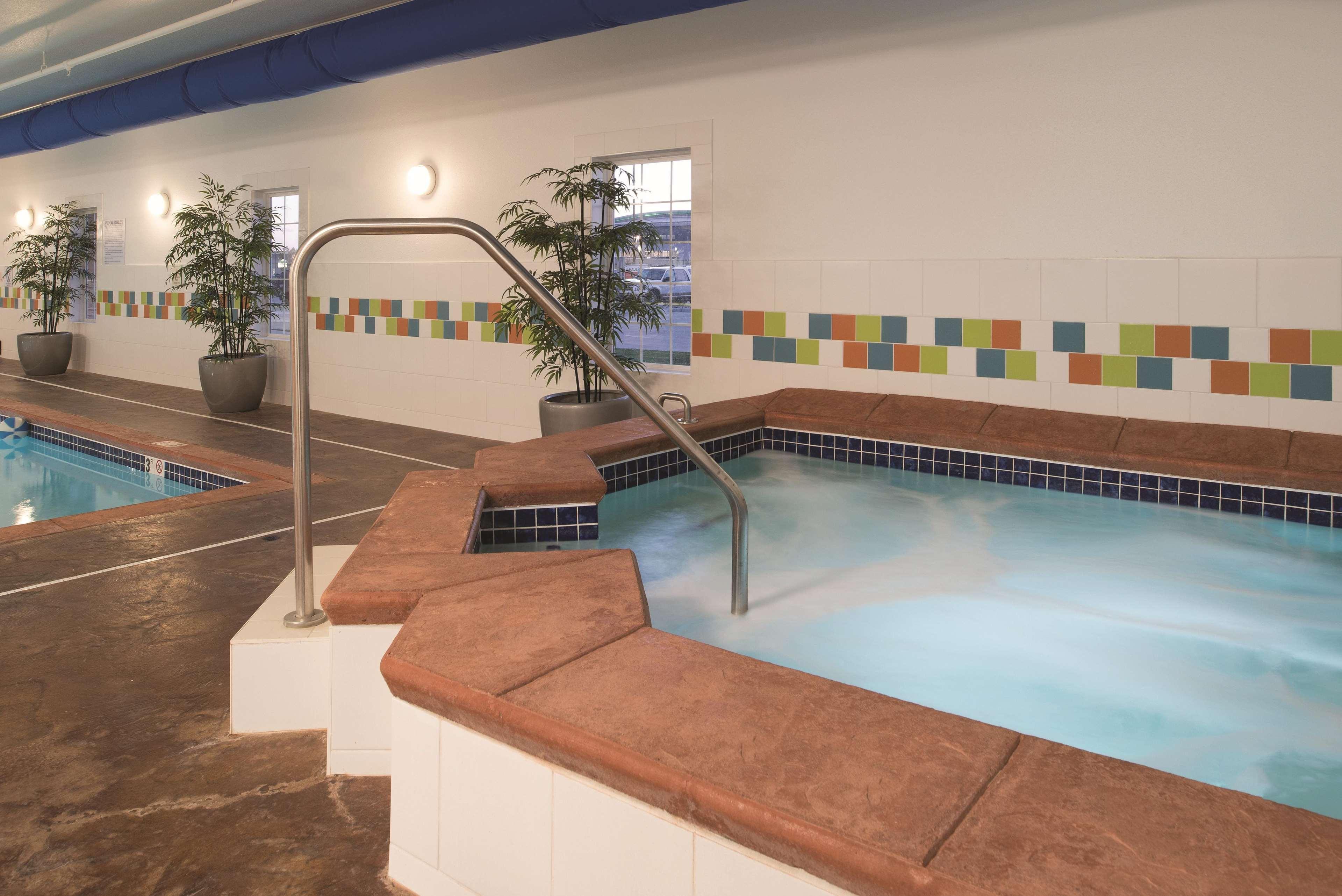 La Quinta By Wyndham Grand Forks Exterior foto